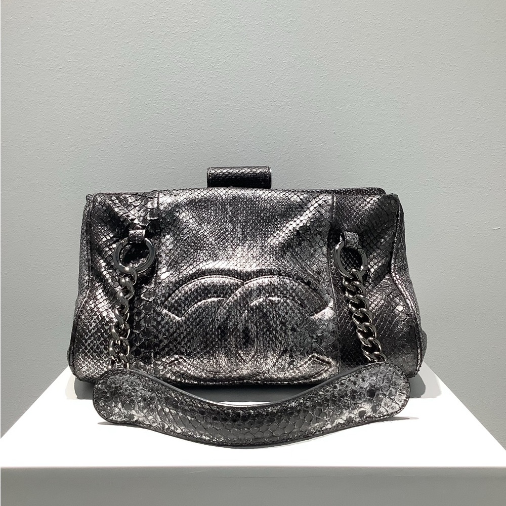 ❤️SOLD❤️ CHANEL Metallic Python Perfect Day Bag